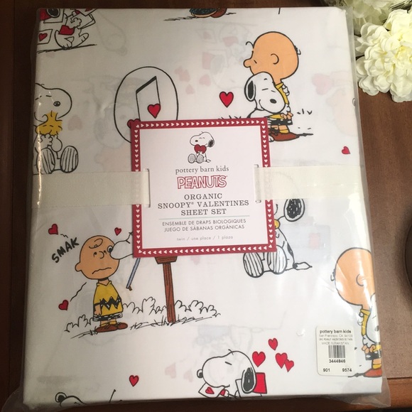 pottery barn snoopy sheets